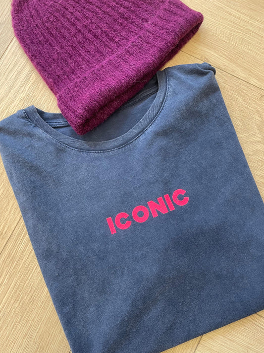Iconic tee shirt blue